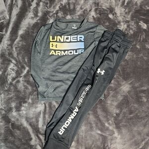 Under Armour Kids Gray and Black Jogger Set
